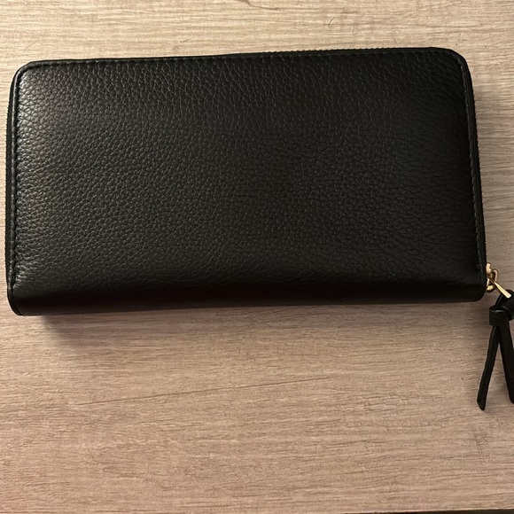 Tory Burch Zip Continental Wallet - Picture 2 of 5